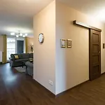 Free Parking Апартаменты
